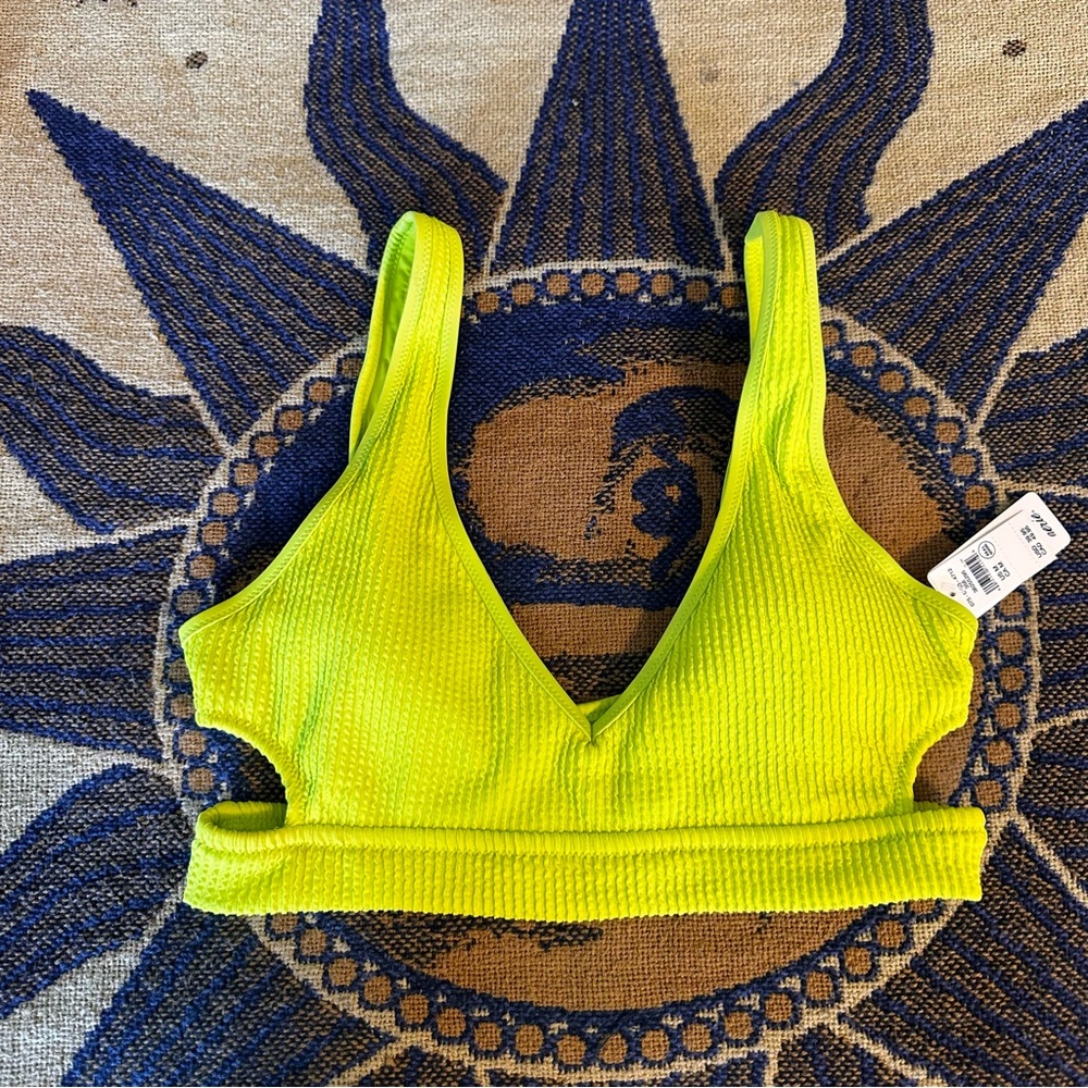 Bikini Top Bundle - Picture 3 of 6